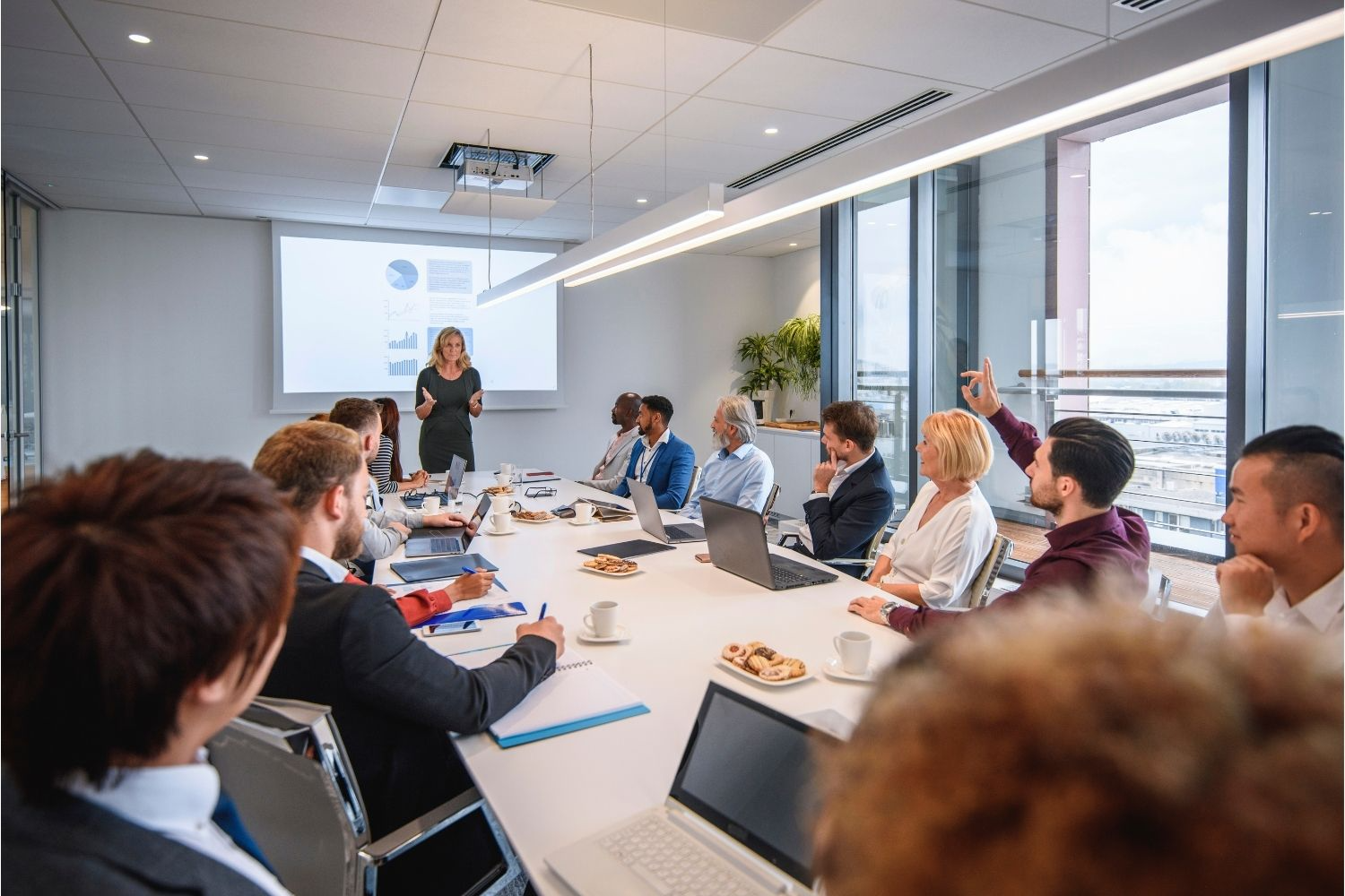 Riunione executive su materialità ESG, accountability e decisioni del Board